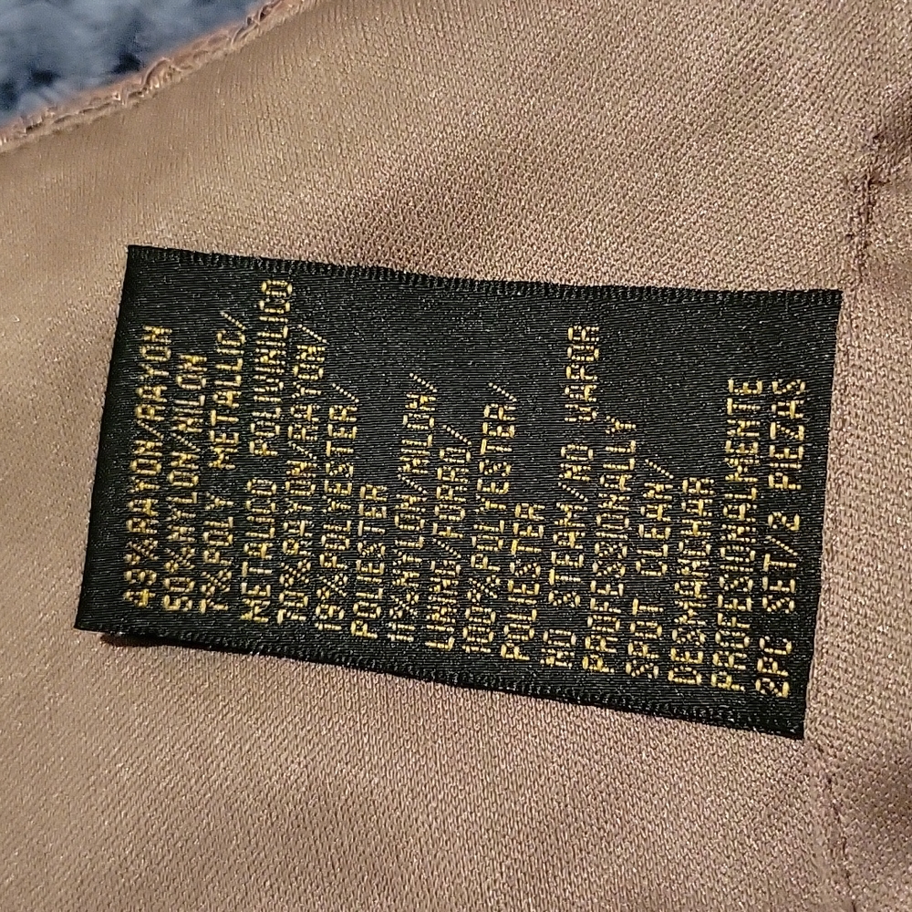 SET OF DRESS AND JACKET - Picture 8 of 16